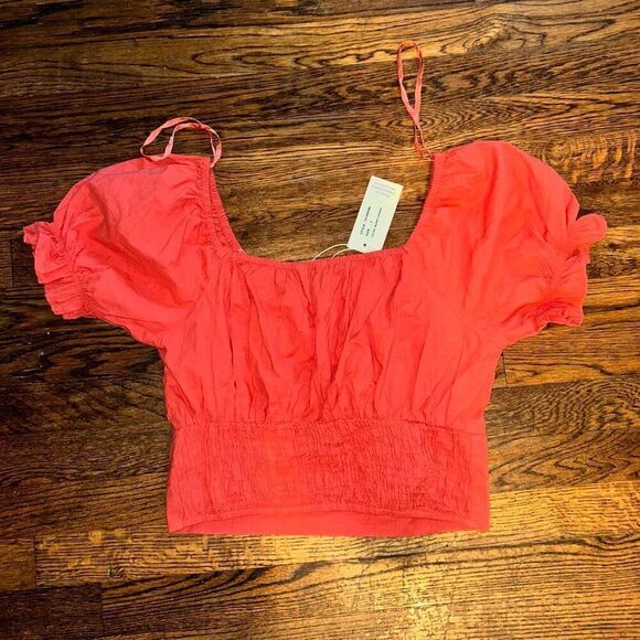 New Sim & Sam Top - Picture 2 of 5